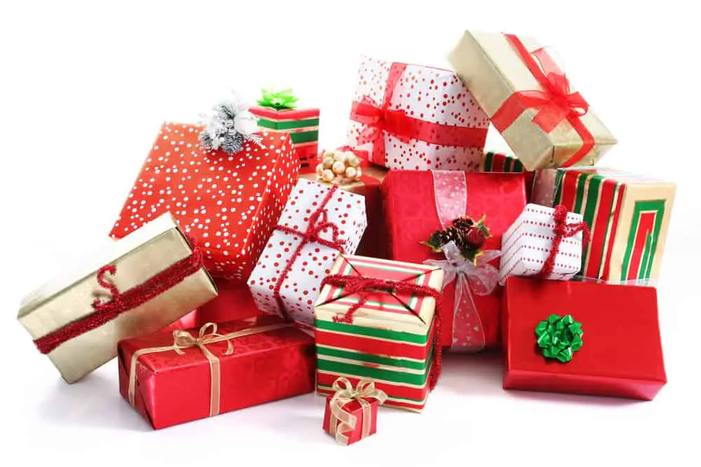 When Should You Put Christmas Gifts Under The Tree?