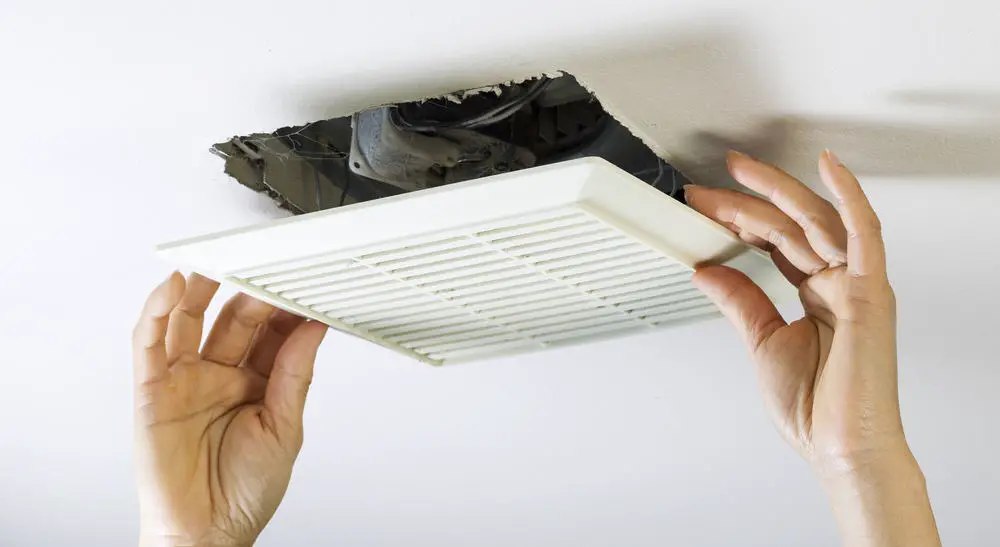 Should You Put A Ceiling Vent Next To A Ceiling Fan?