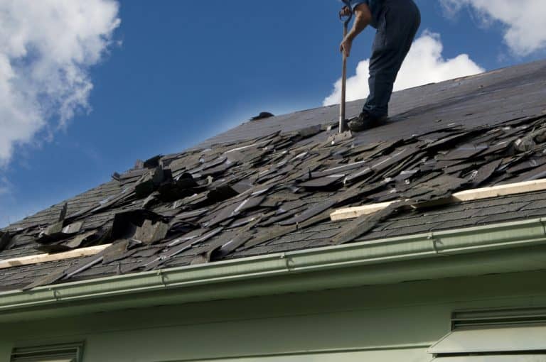 Why Is Your Mobile Home Roof Making Noises? (Seven Causes!) Mobile