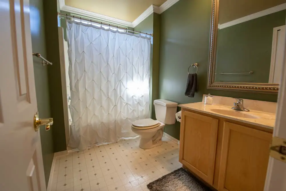 Should You Keep The Bathroom Door Open Or Closed After Taking A Shower?