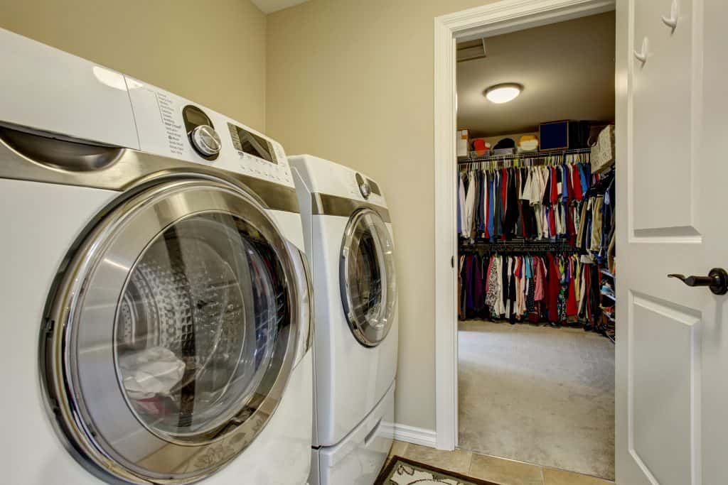 What Are the Pros and Cons of Putting a Washer and Dryer in The Bedroom Closet?