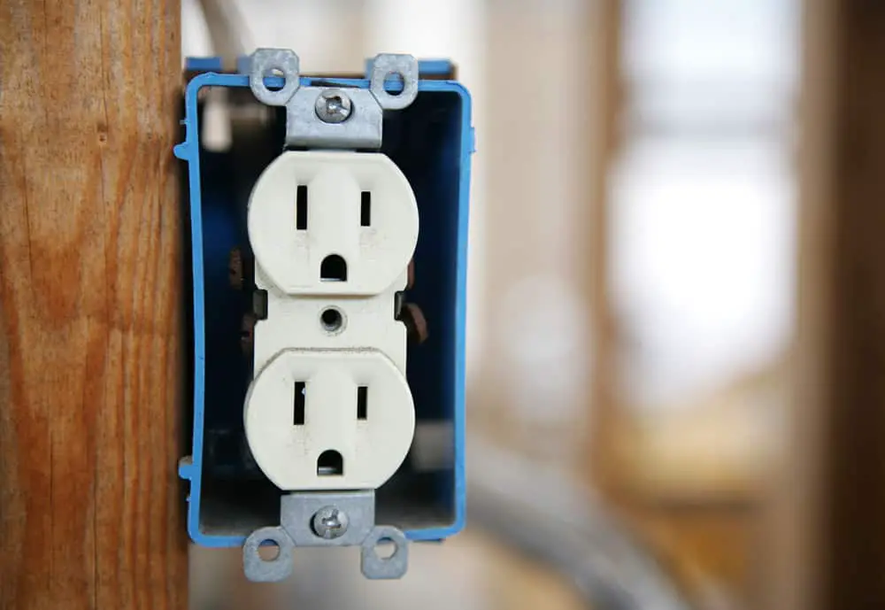 Is It Safe To Use An Outlet Without A Cover?