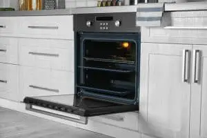 Can You Warm a Kitchen by Leaving the Oven Door Open?