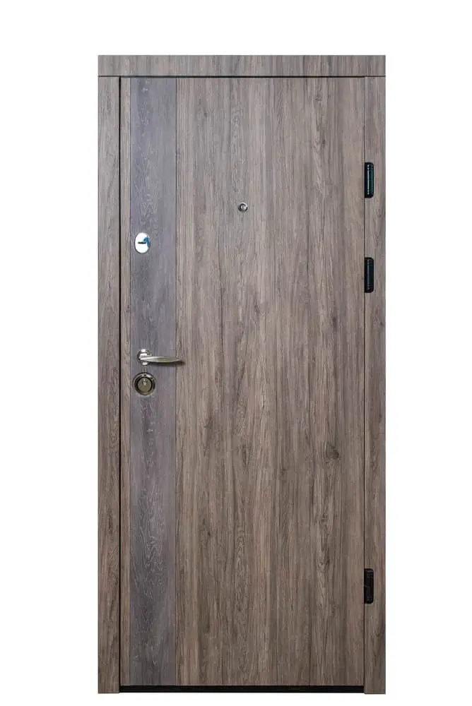 Do Door Hinges Need to Match Door Knobs?