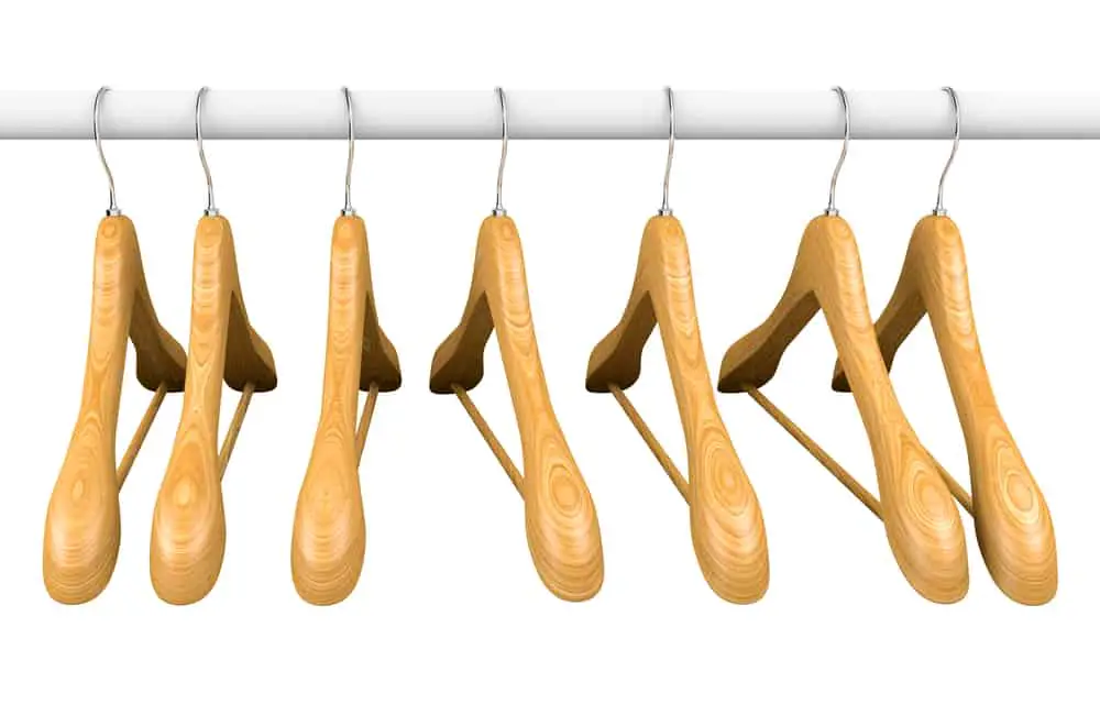 Can You Hang Wet Clothes On Wooden Hangers?