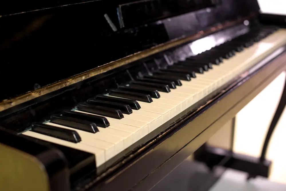 Can a Piano Fall Through the Floor of a Mobile Home?
