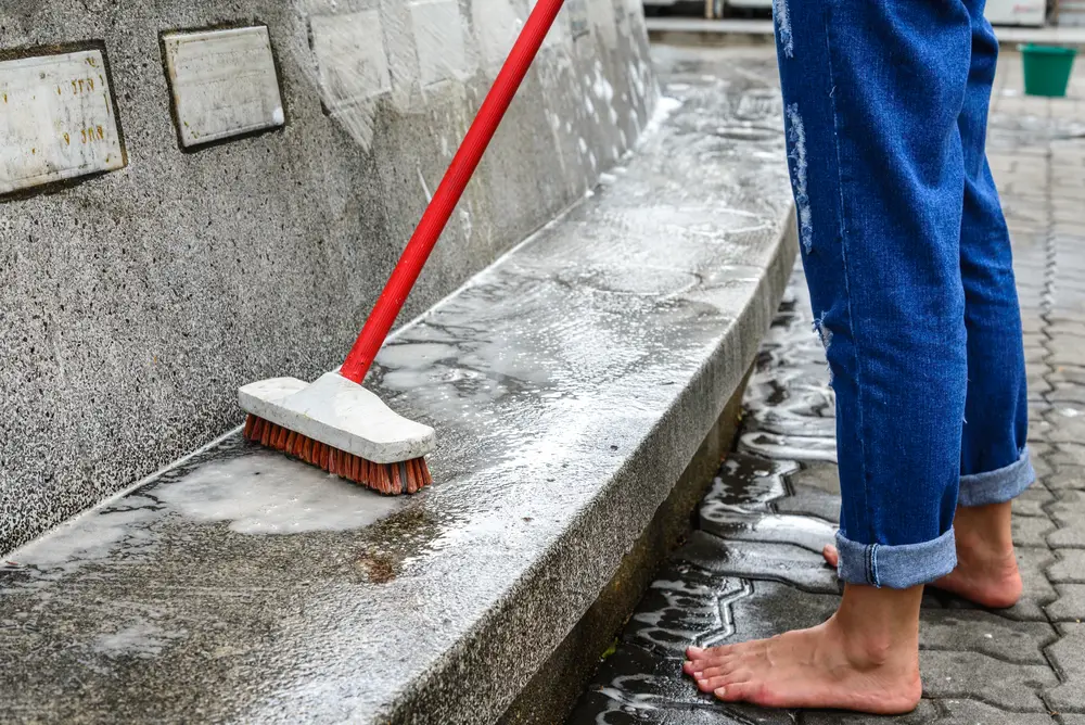 How to Clean Your Mobile Home Steps