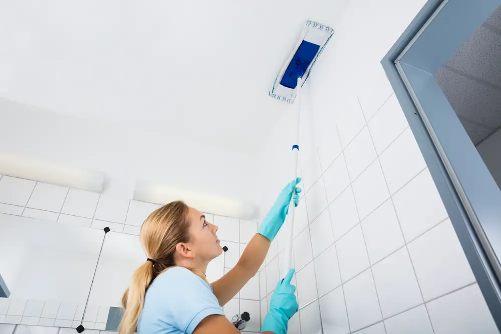 How Do You Clean Your Mobile Home Ceiling?